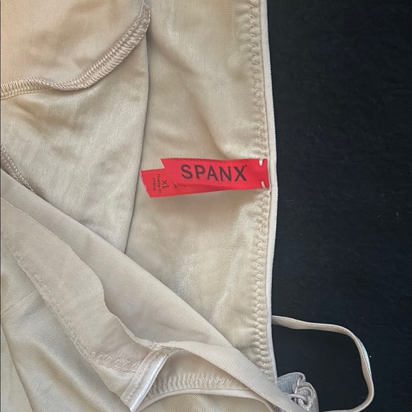 SPANX Cami Shape Wear XL - Picture 5 of 6